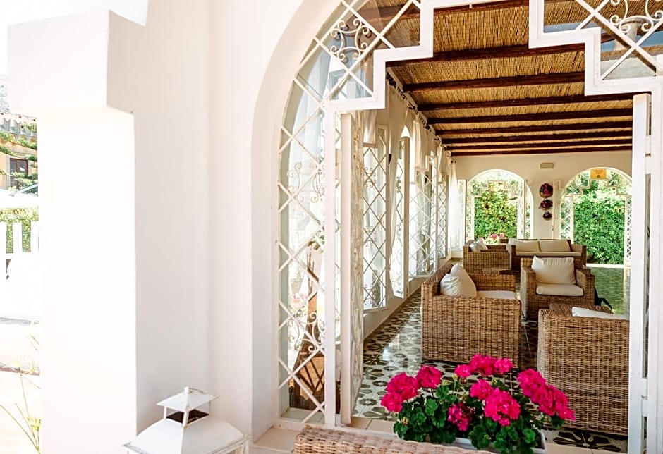 Hotel Rojas