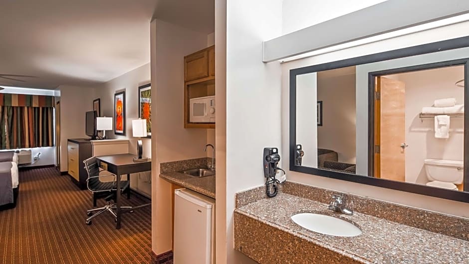 Best Western Inn and Suites Copperas Cove