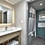 Vittoria Hotel &Suites