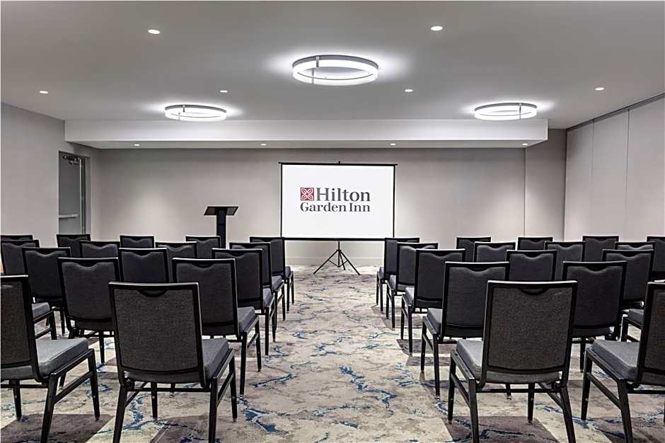 Hilton Garden Inn LAX Los Angeles Airport