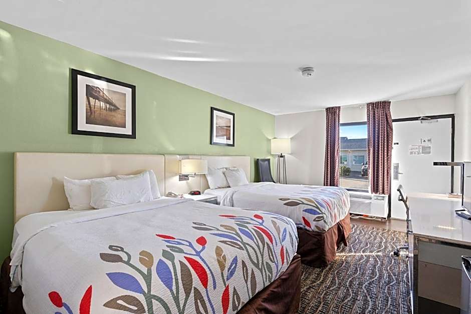 Garnet Inn & Suites, Morehead City near Atlantic Beach 