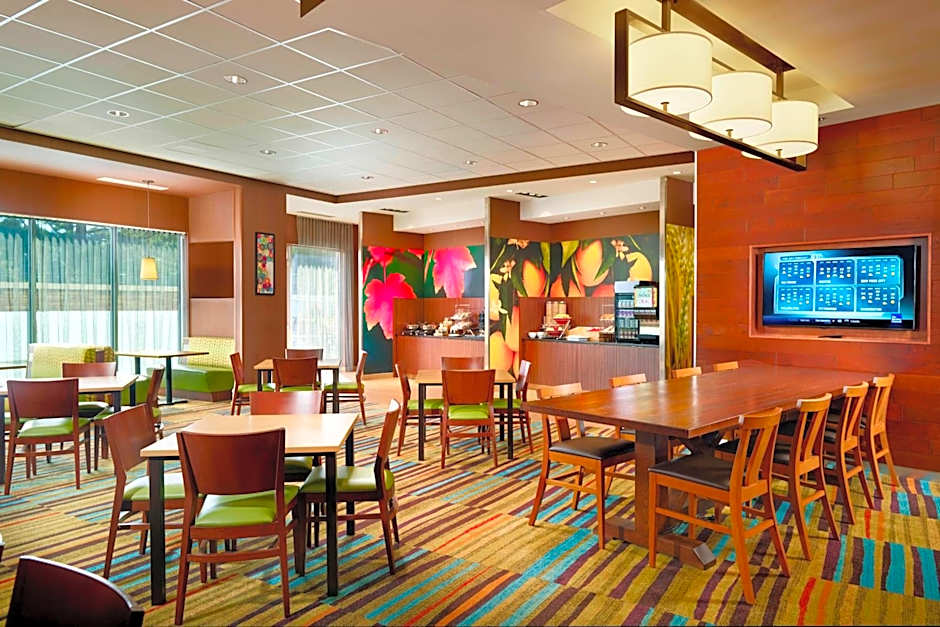 Fairfield Inn & Suites by Marriott Hendersonville Flat Rock