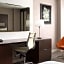 The J House Greenwich Hotel
