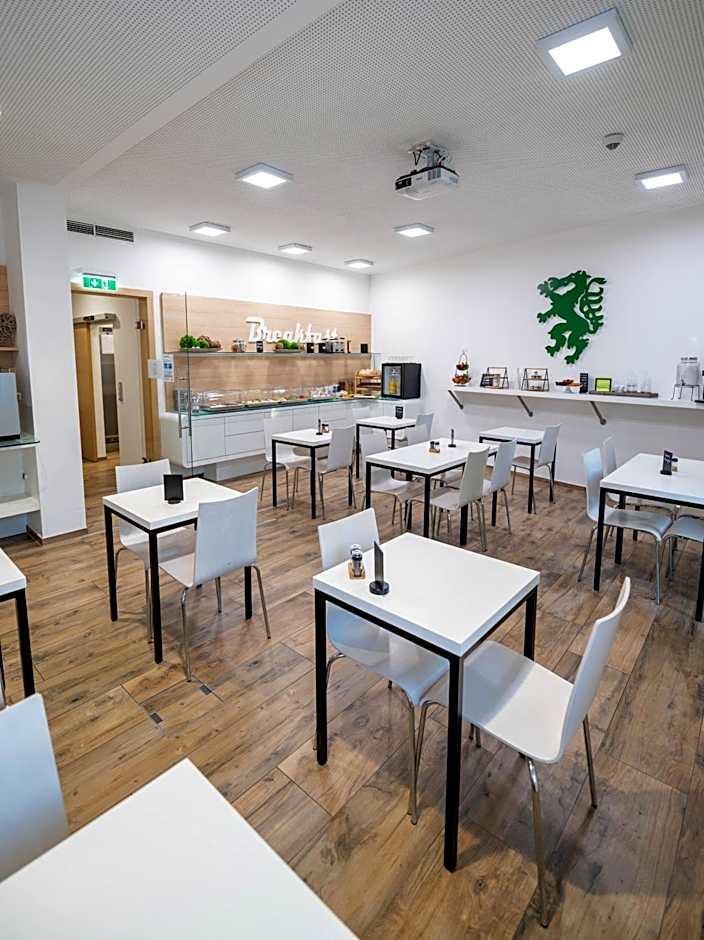 SHOME Hotel Graz I Self-Check-In I Free Parking