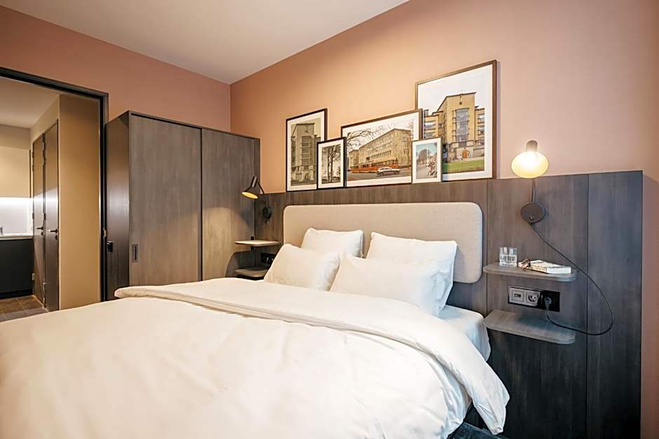 YAYS The Hague Willemspark by Numa