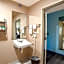 Mayfair Inn