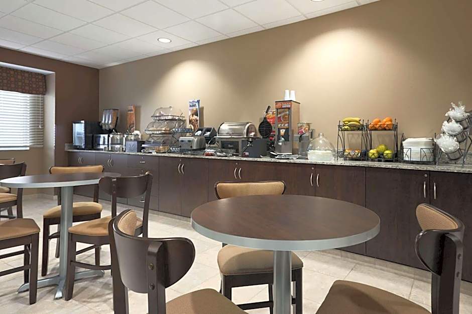 Sonesta Essential Fairmont