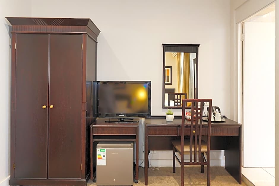 Cumberland Hotel & Conference Centre Worcester