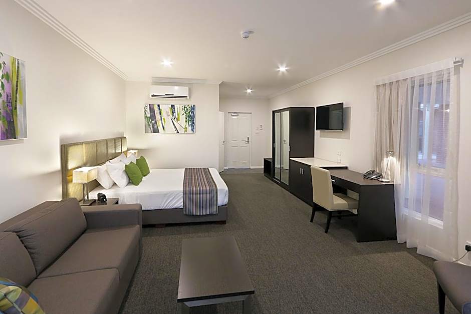 Best Western Plus Bolton on the Park