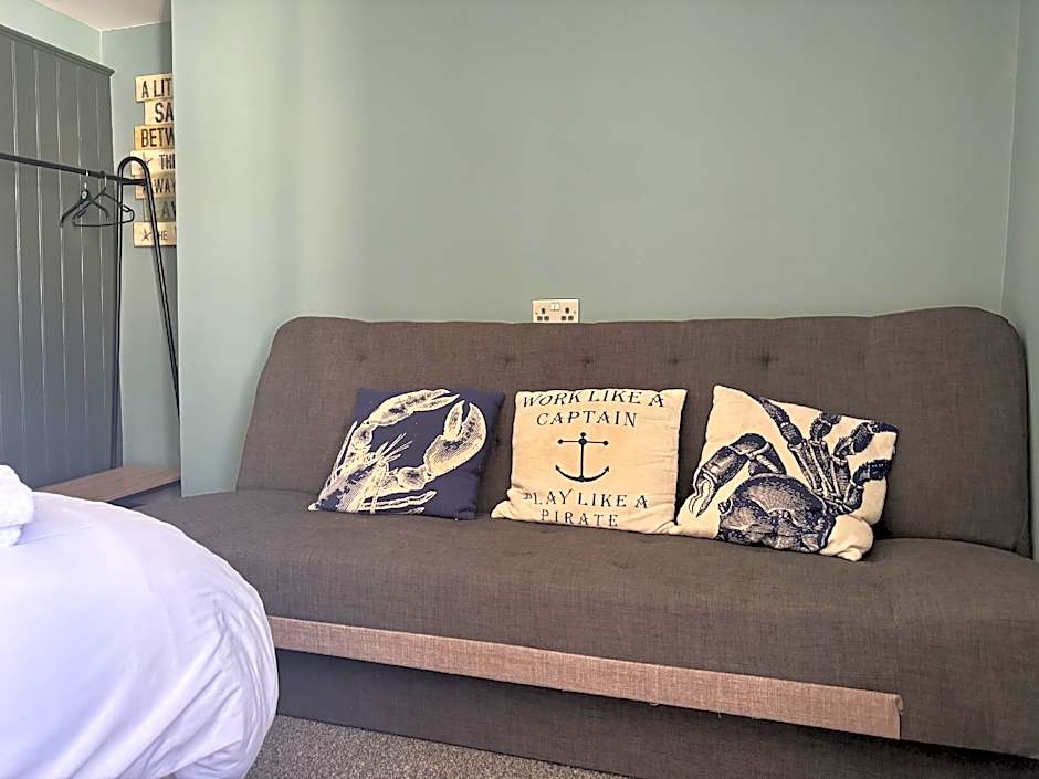 The Golden Lion Hotel