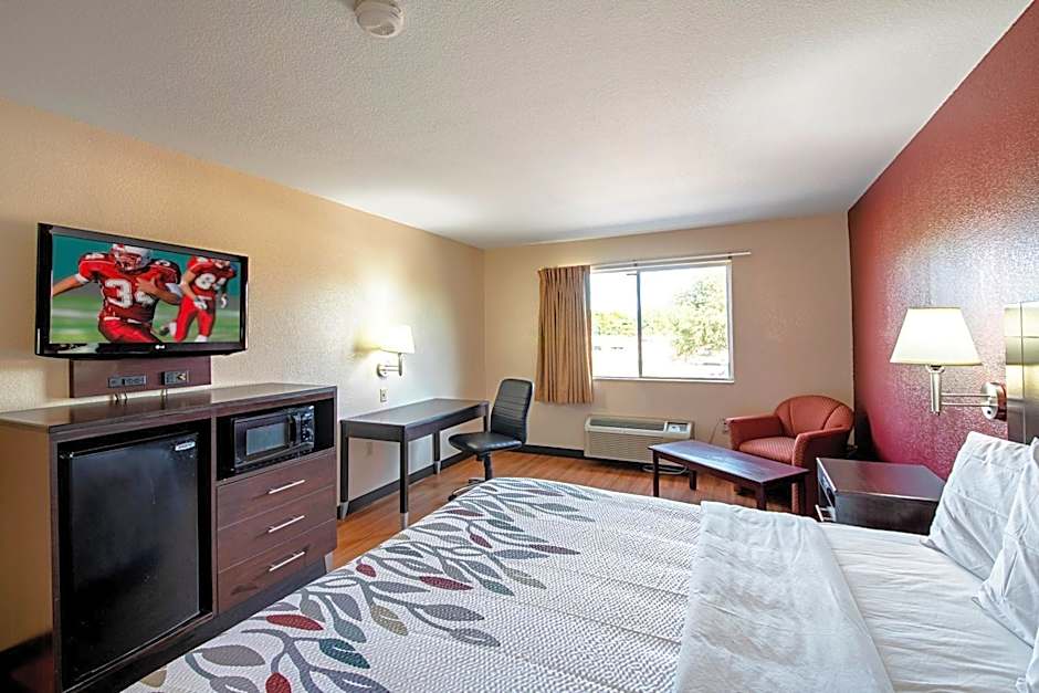 Red Roof Inn San Marcos