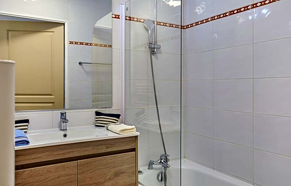 Résidence Odalys Erromardie Plage