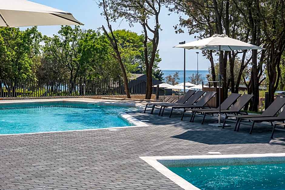 Luxury Glamping Beach Villas Porto Bus