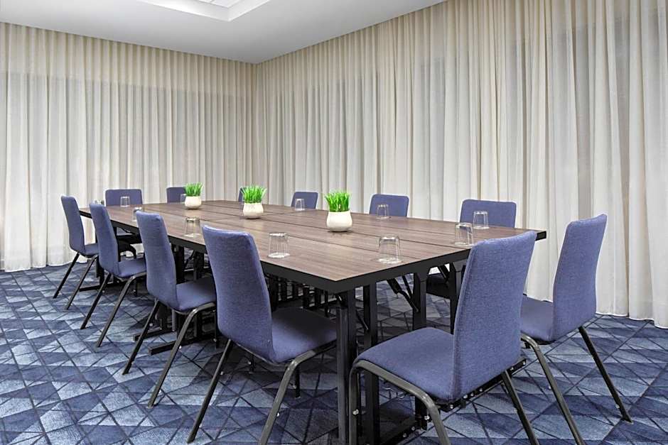 Courtyard by Marriott Lansing Downtown