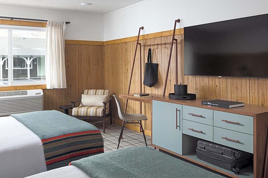 The Virginian Lodge, an Outbound Hotel