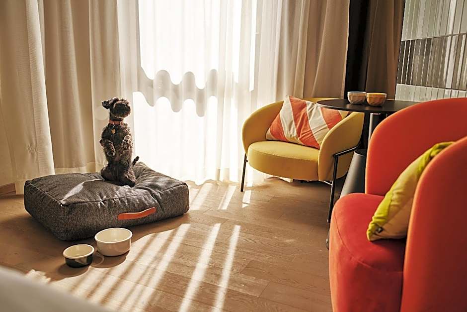 Urban Nature Bad Gastein - Badeschloss