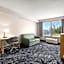Days Inn & Suites by Wyndham Norton Shores/Muskegon