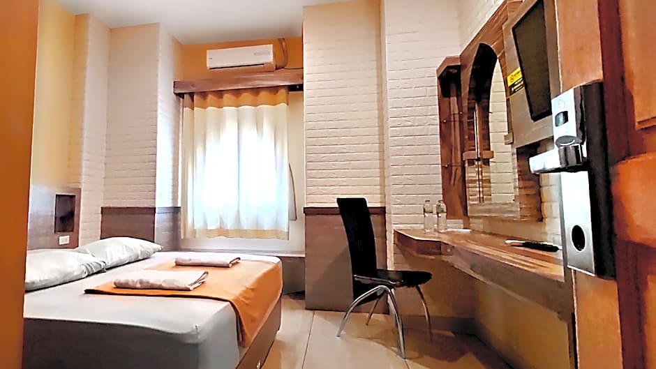 Hotel Syariah Larismanis