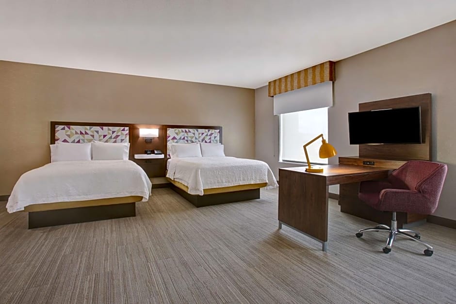 Hampton Inn By Hilton & Suites Dallas-Desoto