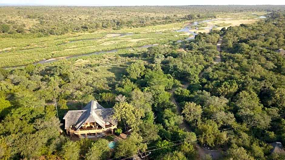 Kruger Riverside Lodge