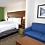 Holiday Inn Express Hotel & Suites Selma