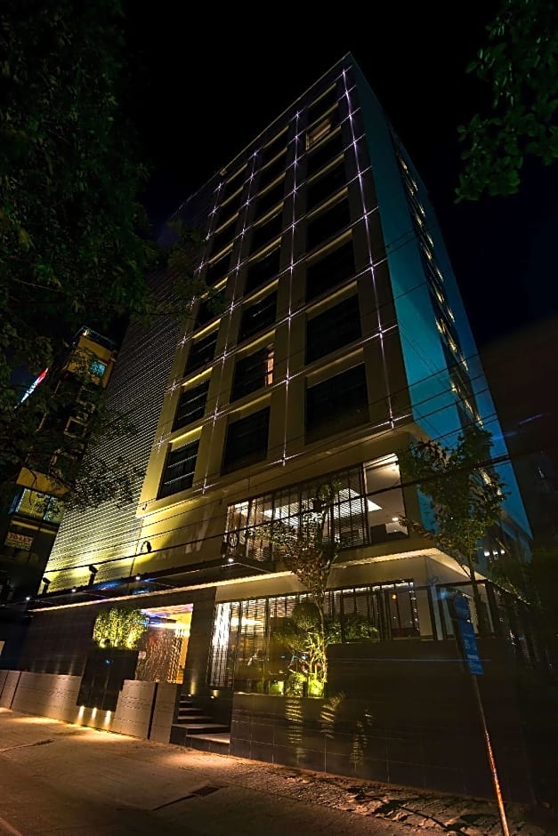 Best Western Plus Maple Leaf