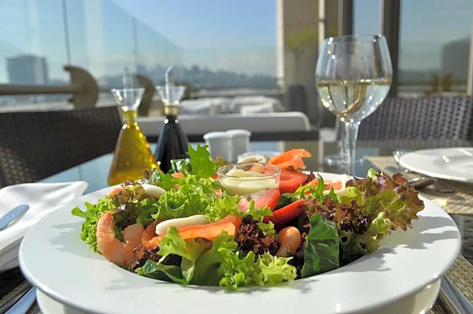 Plaza El Bosque Ebro