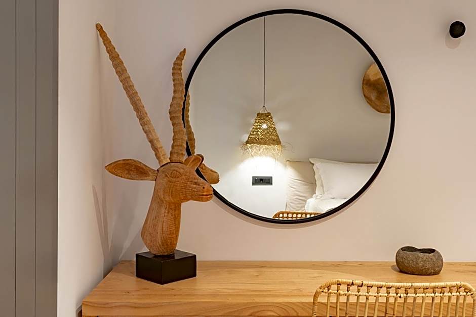 Lemon Suites Santorini