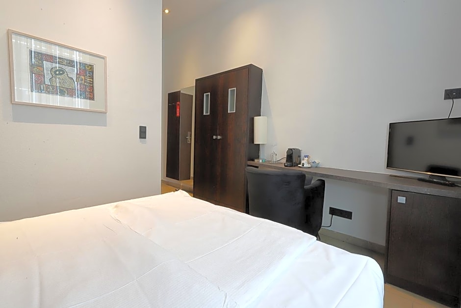 DEVIN Art Hotel