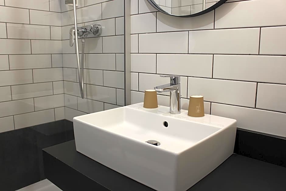 ibis Dijon Sud