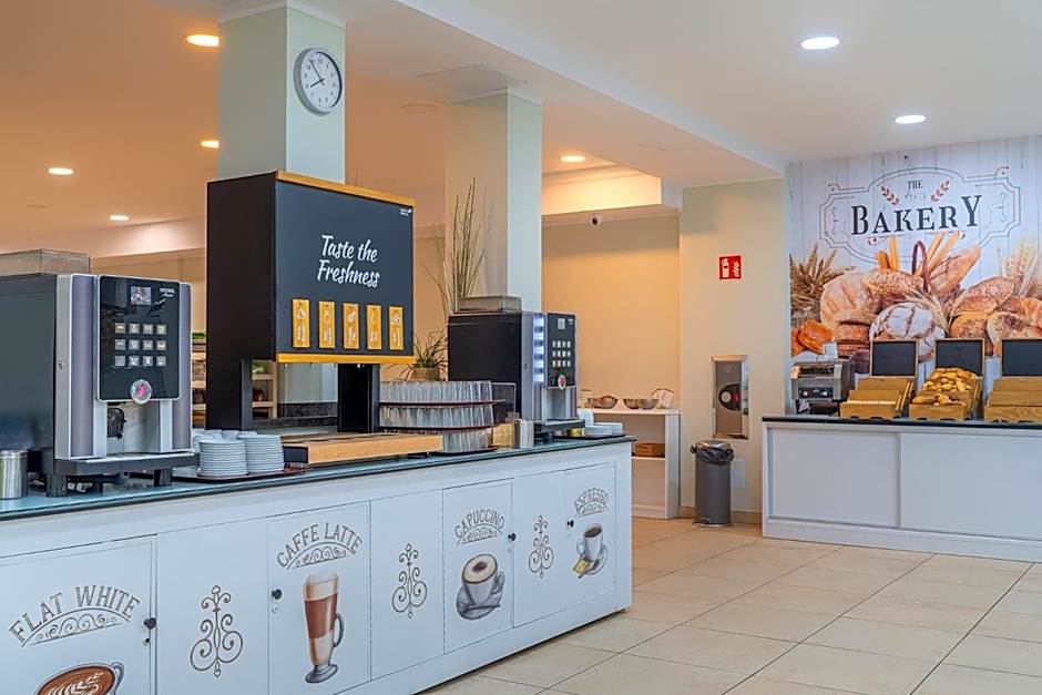 Apartamentos Galeon Playa