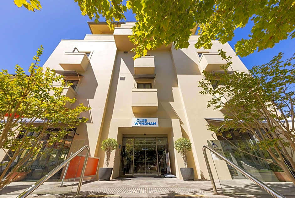 Club Wyndham Perth, Trademark Collection by Wyndham