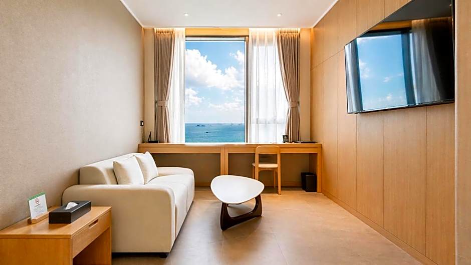 Photo 1 of 12 of Presidential Suite