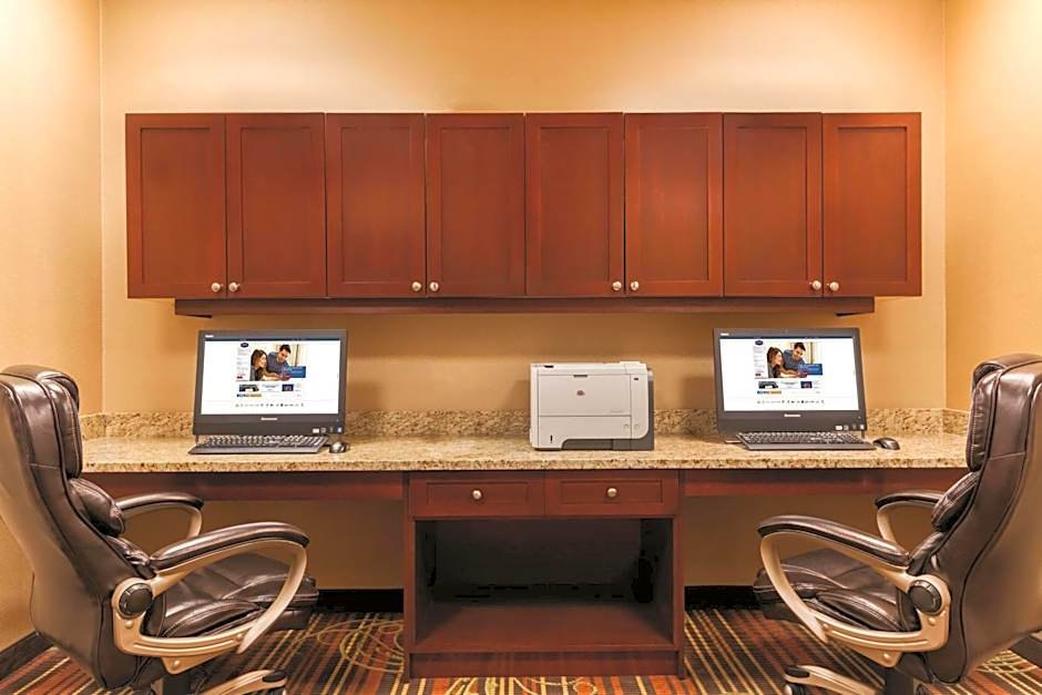 Hampton Inn by Hilton Edmonton/South