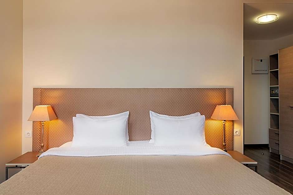 GINGER Hotel