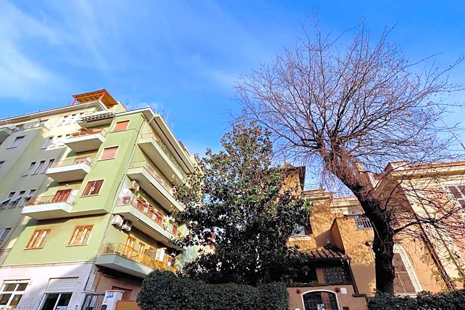 I Pini di Roma - Rooms & Suites