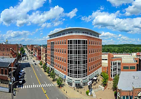 The Hotel Concord