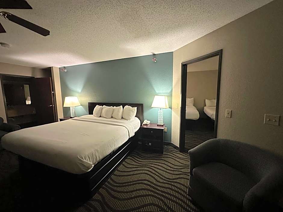 Baymont Inn & Suites by Wyndham Lincoln NE