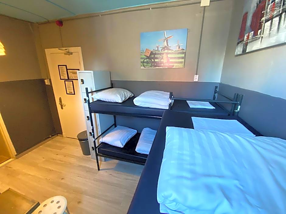 Hostel Cosmos Amsterdam