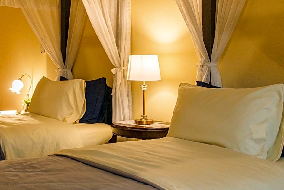 Bhirom at Baan Thongjaya