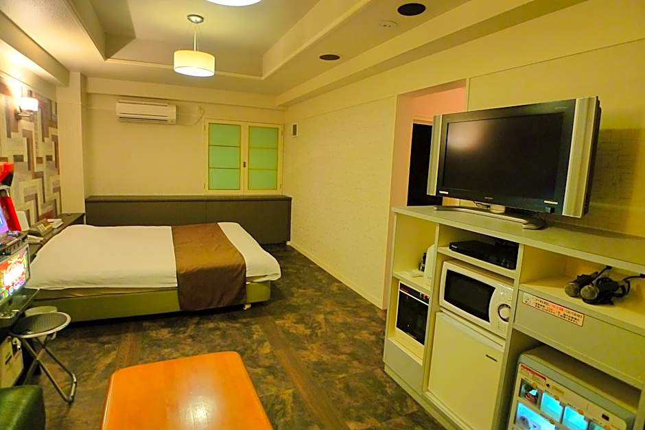 Hotel GOLF III Atsugi (Adult Only)