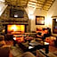 Umzolozolo Private Safari Lodge & Spa