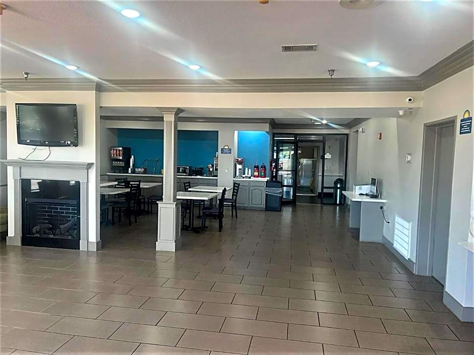 Days Inn by Wyndham Denham Springs-Baton Rouge East