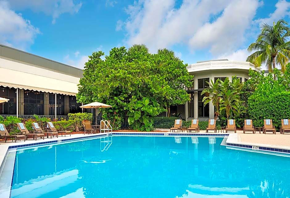 DoubleTree Hilton Hotel Exec Meeting Center Palm Beach Gardens