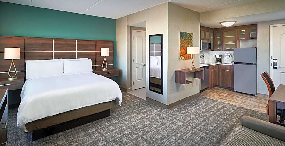 Photo 1 of 4 of Studio 1 Queen Bed Suite