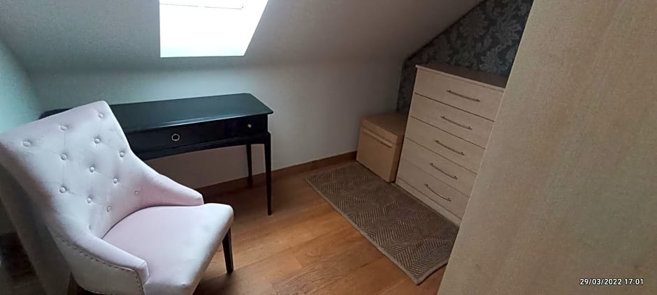 Outlander Boutique B&B Super King