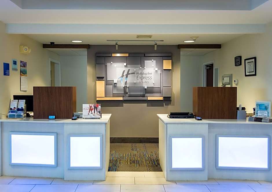 Holiday Inn Express Hotel & Suites Muskogee By IHG