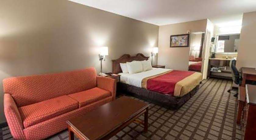Econo Lodge South Garner