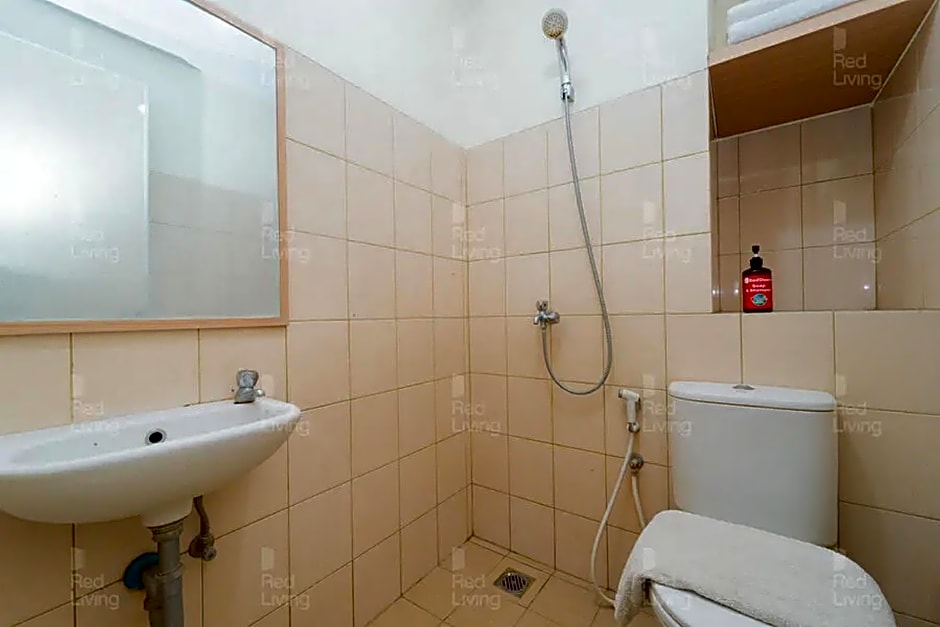 RedLiving Apartemen Tamansari Panoramic Narel
