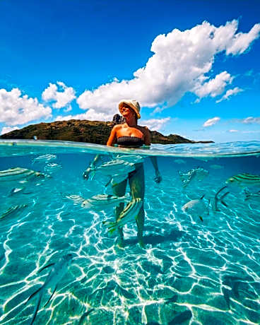 Barefoot Kuata Island Resort